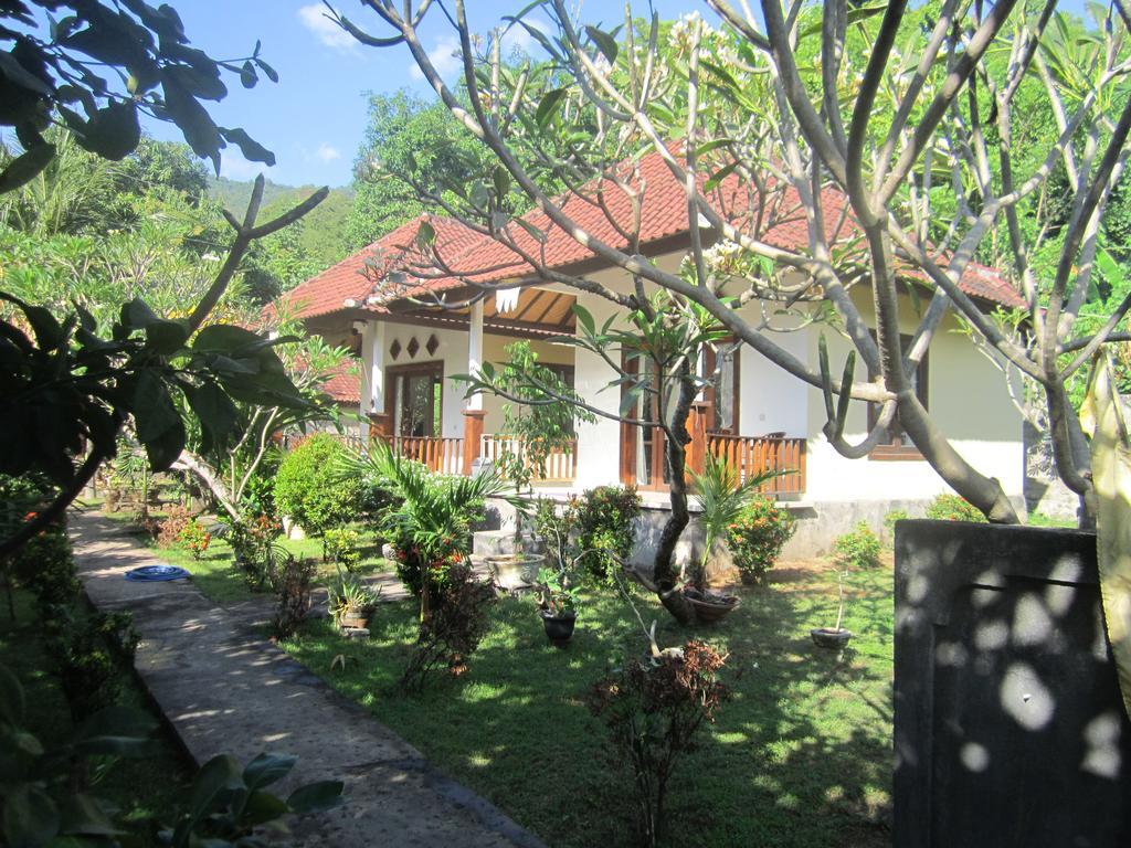 Teman Teman Bungalows 1 آميدْ المظهر الخارجي الصورة